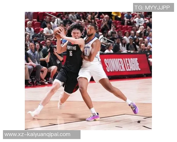 杨瀚森每次触球引观众欢呼应该将比赛用球归他所有 杨瀚森每次触球引观众欢呼应该将比赛用球归他所有